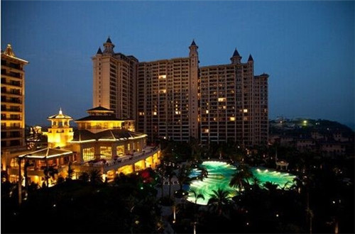 诸葛古镇景区美食（诸葛古镇景点）